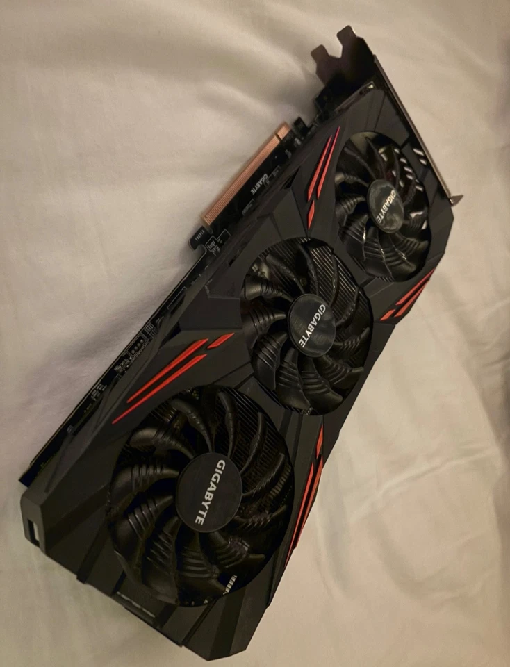 *OFFER* GIGABYTE GTX 1080 G1 8GB GDDR5X Graphics Card GV-N1080G1 GAMING-8GD - Image 2 of 4