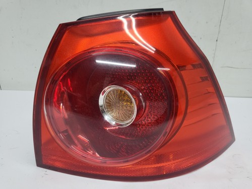 VW Golf 5 1K  5-Tür  Rückleuchte Rücklicht Heckleuchte  rechts 1K6945112C   (05)