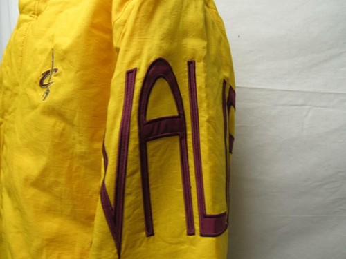 New Cleveland Cavaliers Mens Size S Small Starter Yellow Red Jacket Coat - 第 5/12 張圖片