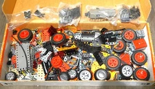 MECCANO ERECTOR DESIGN SET LOT