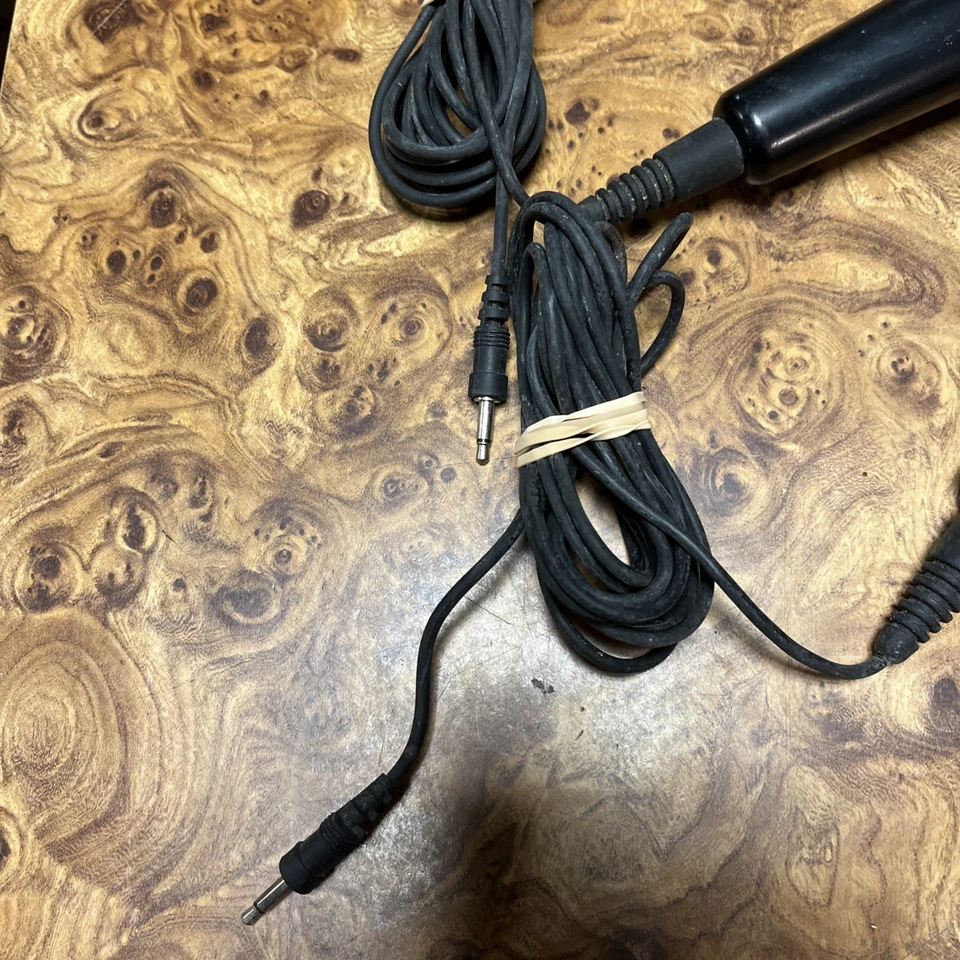 2 Sony F-V9 Omnidirectional Dynamic Vocal Microphones Untested - Image 2 of 4