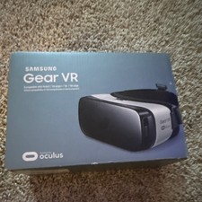 Samsung Gear VR Smartphone VR Headset White B...