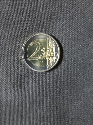 2002 Italy 2 Euro Coin  (1st map)