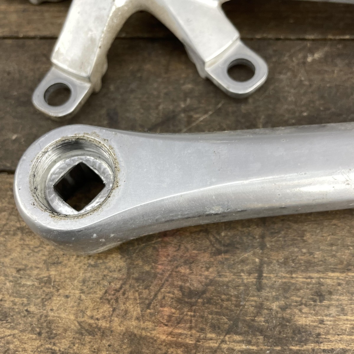 Vintage Sakae SA SR Crankset 175 mm 5-Bolt 110 BCD Square Taper