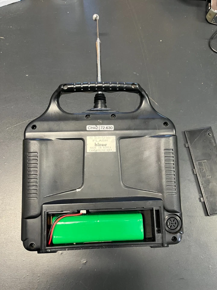 Sistema de radiocontrol proporcional digital Hitec Flash 5 System X Foto 2 de 4