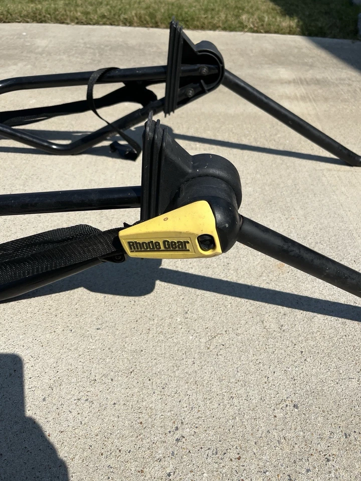 Rhode Gear 2 自行车支架后备箱安装架,黑色和黄色 # 777086 — 第 3/4 张图片