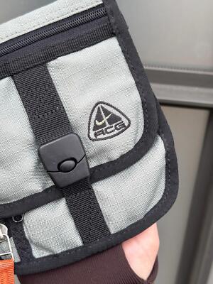 nike acg side bag