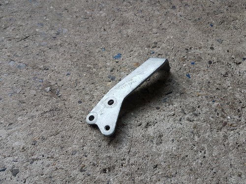 BMW 2er F45 F46 X1 F48 B37 B47 Halter motornaher Katalysator DPF Filter 8570113