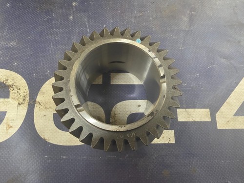 Ford F6ZZ-7B340-A 1996-00 Ford Mustang T45 5 Speed 32 Tooth 3rd Gear ?? New Look - Picture 4 of 6