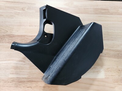 51 43 8 189 733 oem Bmw E46 3 series black plastic Footrest in 