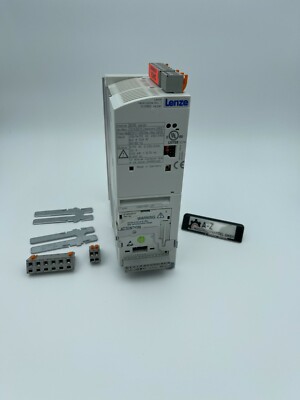 Lenze Frequenzumrichter 8200 vector E82EV551_2C 0,55kW / 0,75hp  -used- Geprüft
