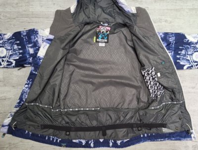 BURTON The White Collection Such A Deal Blue & White Jacket - Size