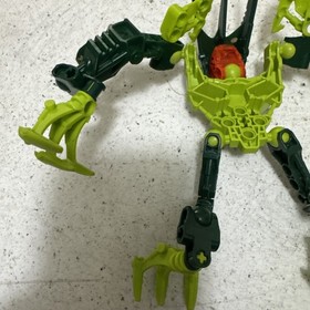Lego Bionicle Tarduk 8974 Complete No Box No Instructions