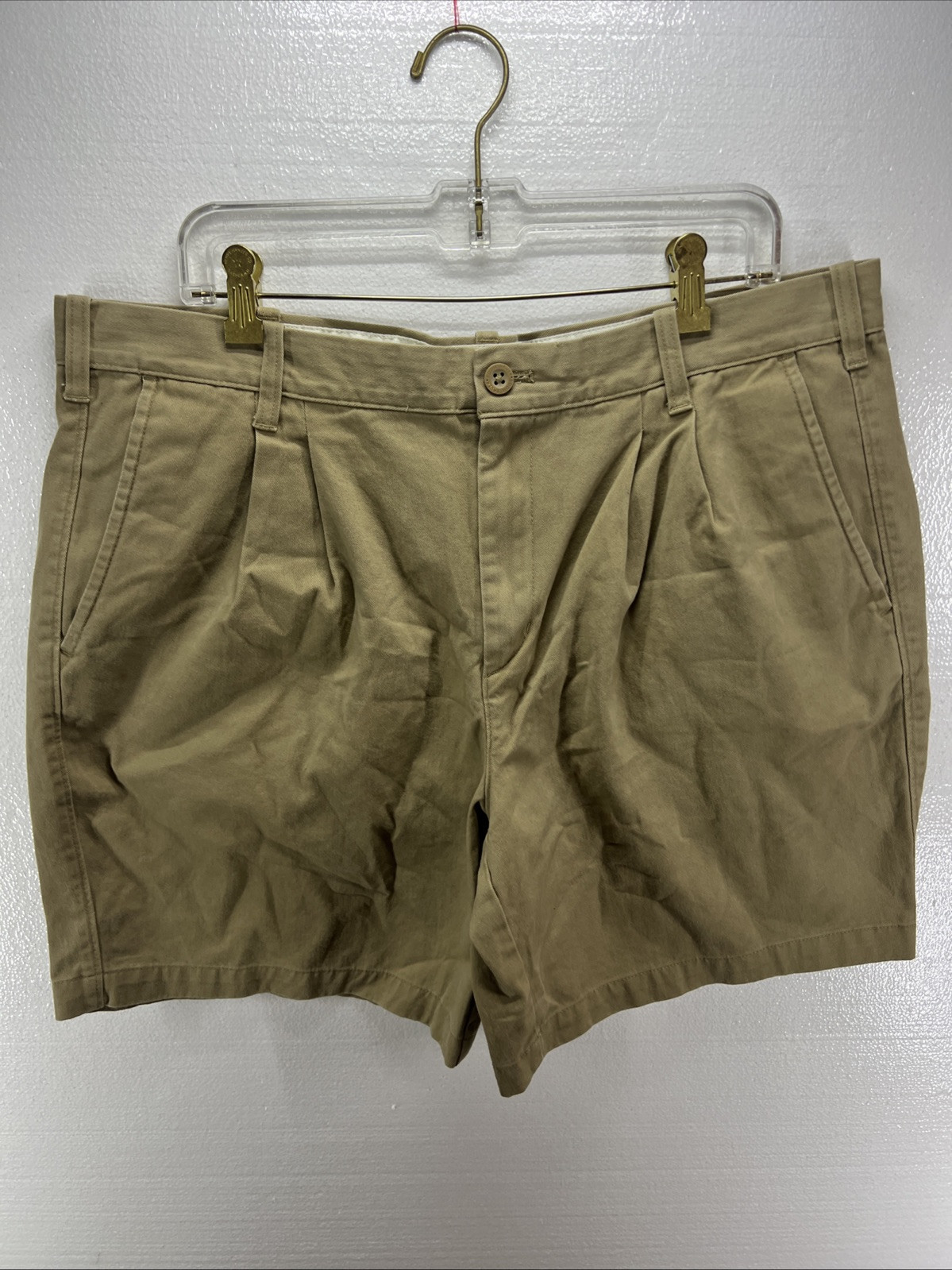 Eddie Bauer Outdoor Shorts Mens Size 38 Beige Khaki Hiking Shorts Cotton 8”
