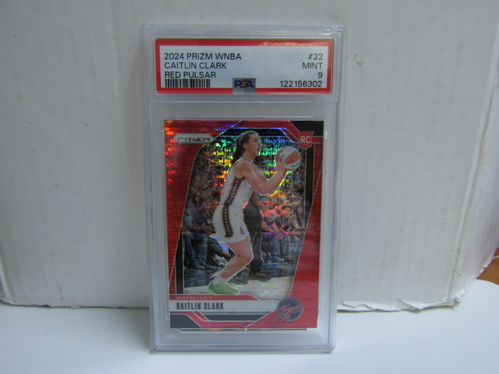 PSA 9 2024-25 Panini Prizm WNBA #22 Caitlin Clark Red Pulsar RC /299 Fever