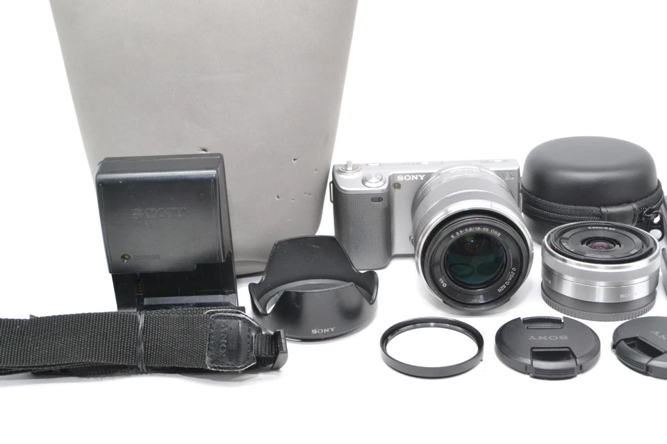 Sony Alpha NEX-3 14.2MP Mirrorless Digital Camera w/ 2 Lenses Kit E Mount tested - Image 3 of 4