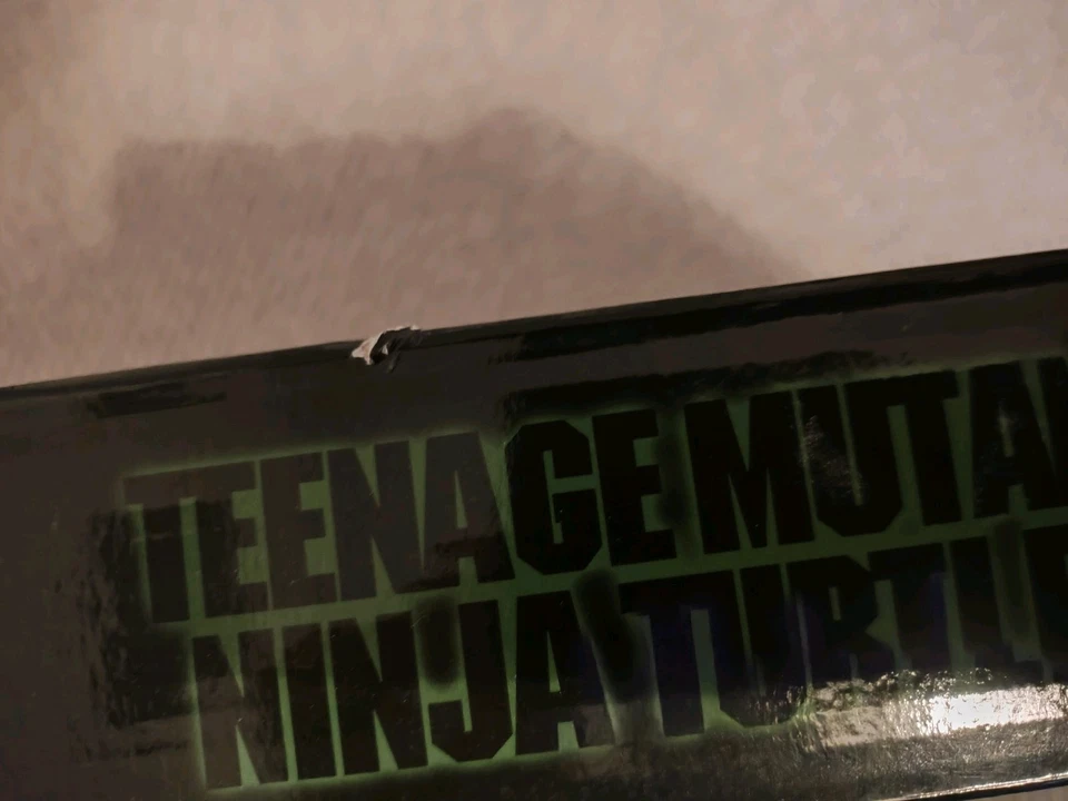 NECA TEENAGE MUTANT NINJA TURTLES 1990 Accessory Pack Set - Image 4 of 4