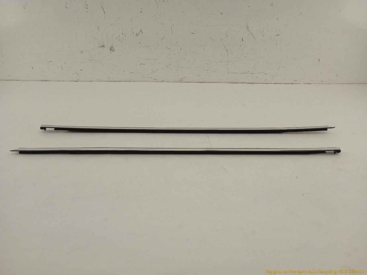 Maserati Quattroporte 2003-2012 FRONT+LEFT, RIGHT Trim molding