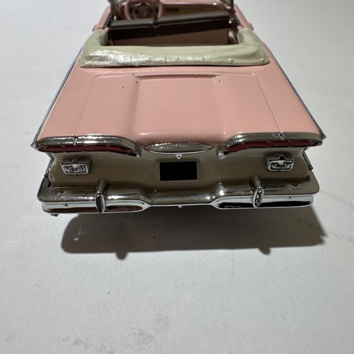 Franklin Mint 1:43 1958 Edsel Citation Convertible Pink Diecast Car B11KC72 - Picture 5 of 19