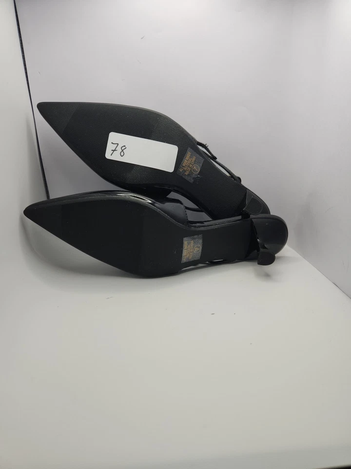 Soda Pointed Toe Kitten Heel Slingback Dress Pumps. Size 7 Black - Image 4 of 4