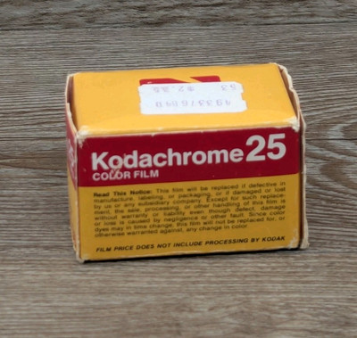 Sealed KODAK Kodachrome 25 Color Slide Film KM 135-36 Exp 5
