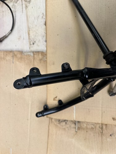 BUELL XB9SX LIGHTNING XB9R 2005 FRAME REGULATOR MOUNTING BAR CHASSIS - Picture 8 of 11