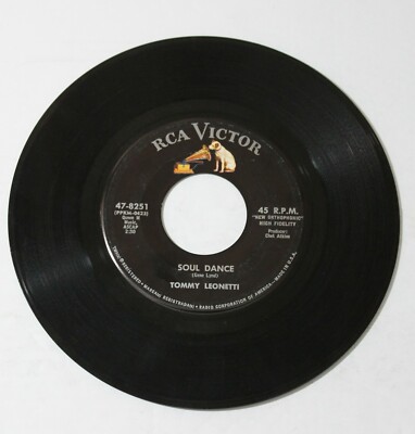 Tommy Leonetti Soul Dance / Somebody Loves You 45 RPM - 1963 RCA - Preowned