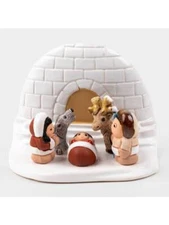 Handmade Unique Ceramic Color Igloo Arctic Eskimo Creche Nativity Small 3.25"