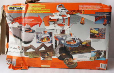 RARE 1999 MATCHBOX DEEP SEA EXPLORER HUGE PLAYSET MATTEL WHEELS