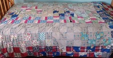 Handmade Quilt Twin Size Patchwork Squares Mix Floral Machine Hand Stitched READ