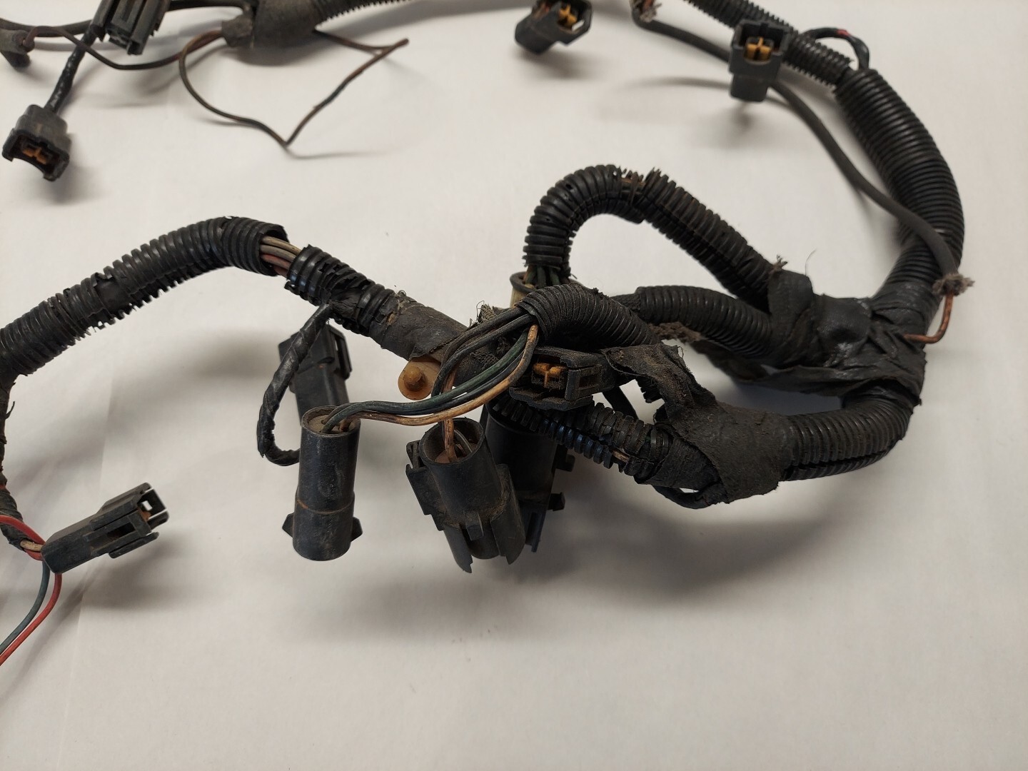 198693 Mustang Fuel Injector Wiring Harness 5.0L 302 V8 Foxbody OEM eBay