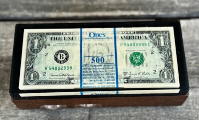 WINDSOR AM RADIO W $500 ONE DOLLAR BILLS 1969 Acrylic Mod Lucite 1969 Strap $1