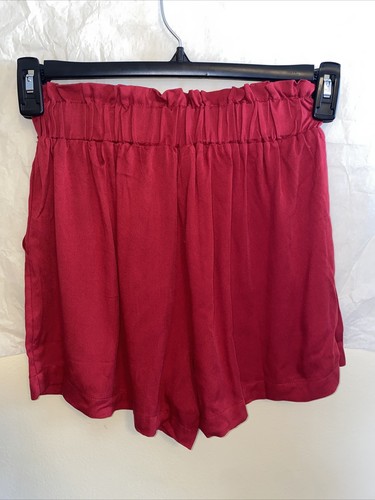 Camilla red shorts size medium women soft rayon - Picture 3 of 4