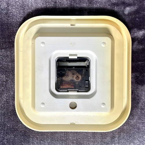 Original 80’s 90’s Telesonic Quartz Vintage Dorm Clock Missing Battery Cover Vtg - Picture 2 of 2