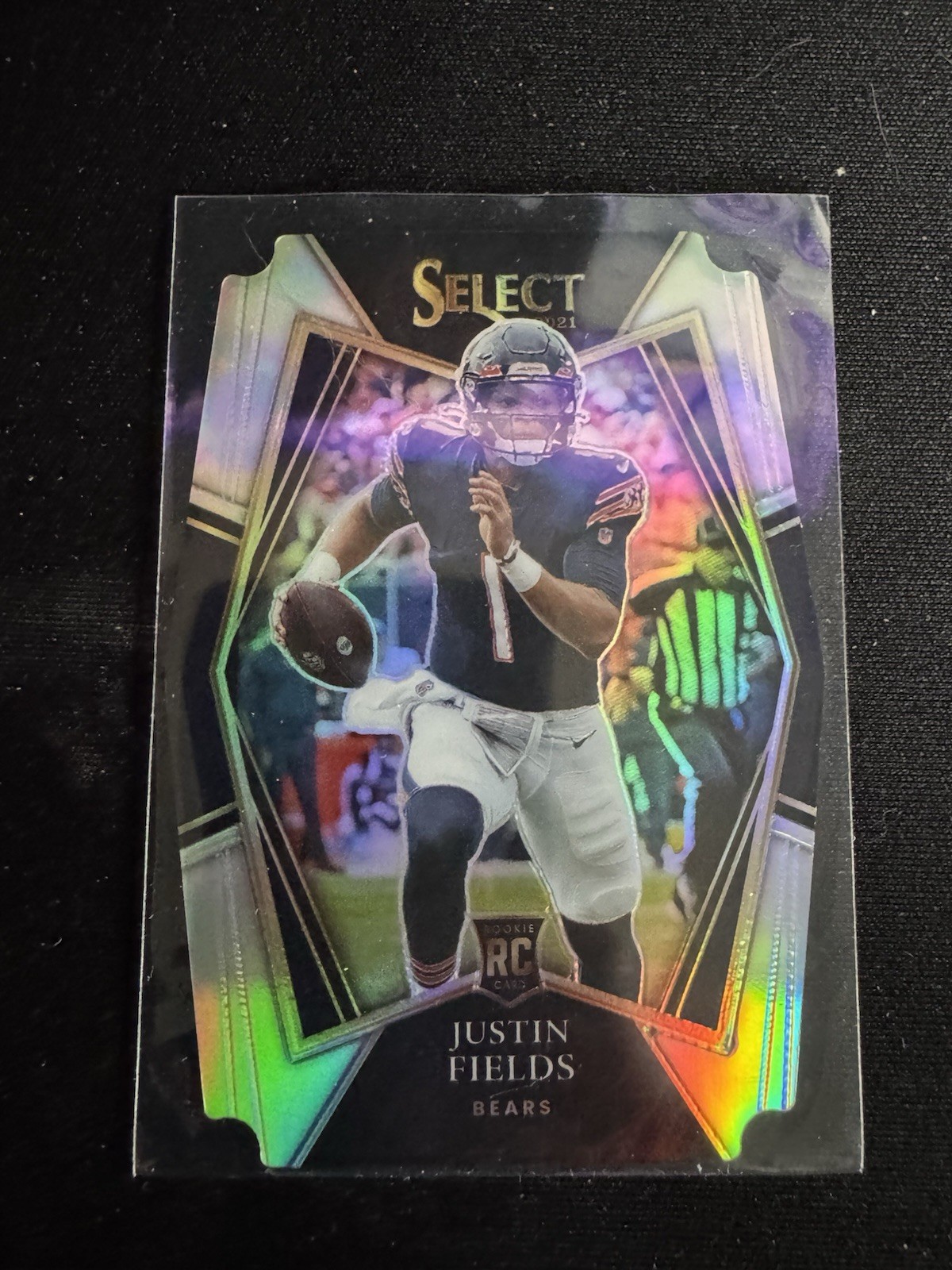 2021 Panini Select #150 Justin Fields Silver Prizm Die Cut Rookie