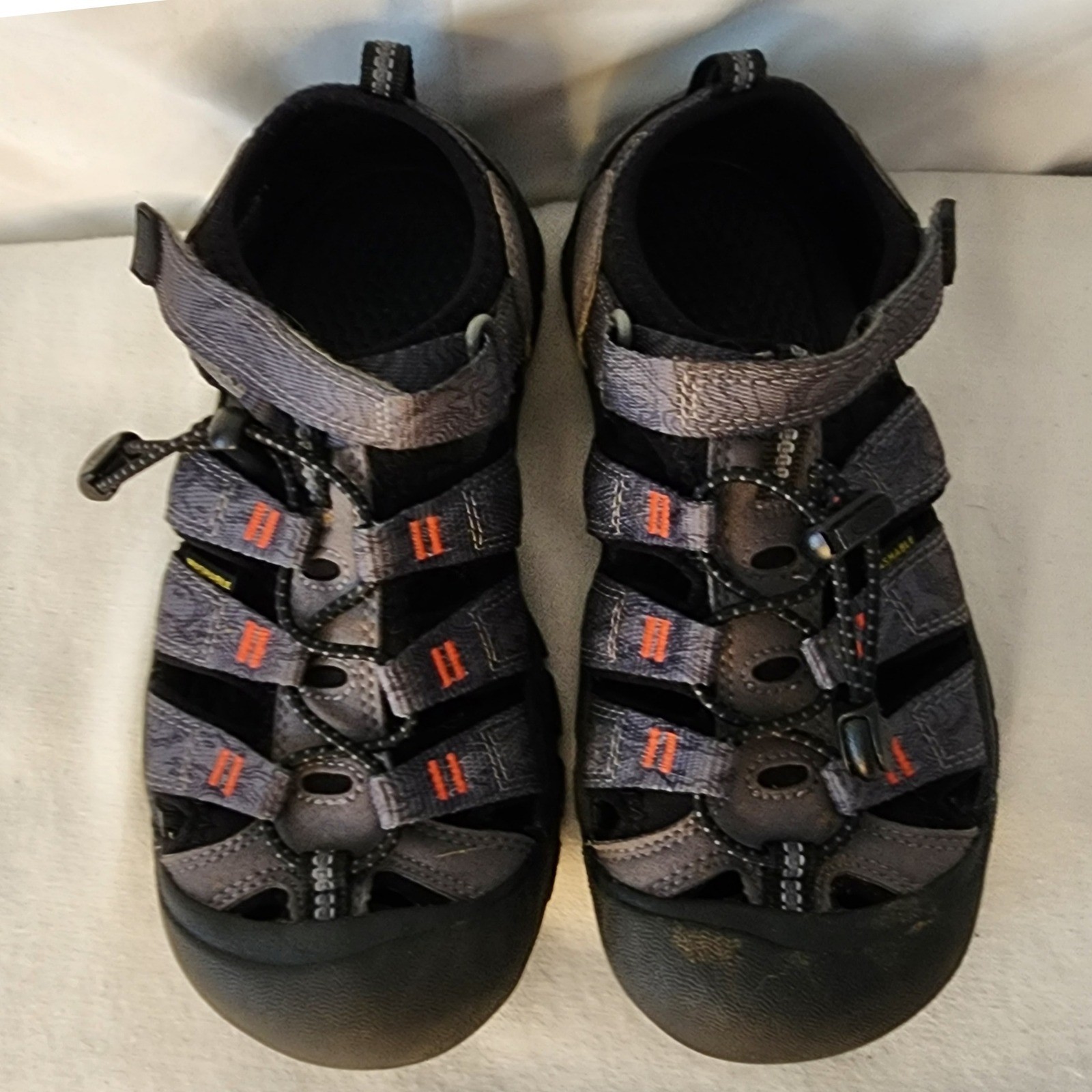 Sandali da acqua Keen Newport H2 grigio arancione accento scarpe da trekking giovani taglia 3