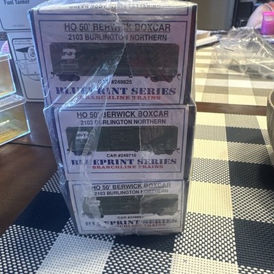 Branchline HO Blueprint Series 50' Berwick Boxcar Burlington North 3 Car Pack