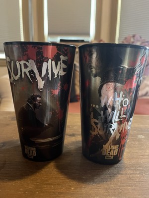 THE WALKING DEAD Glass Tumblers 16 oz.  (2014 & 21015)  Collectable 2-Piece Set