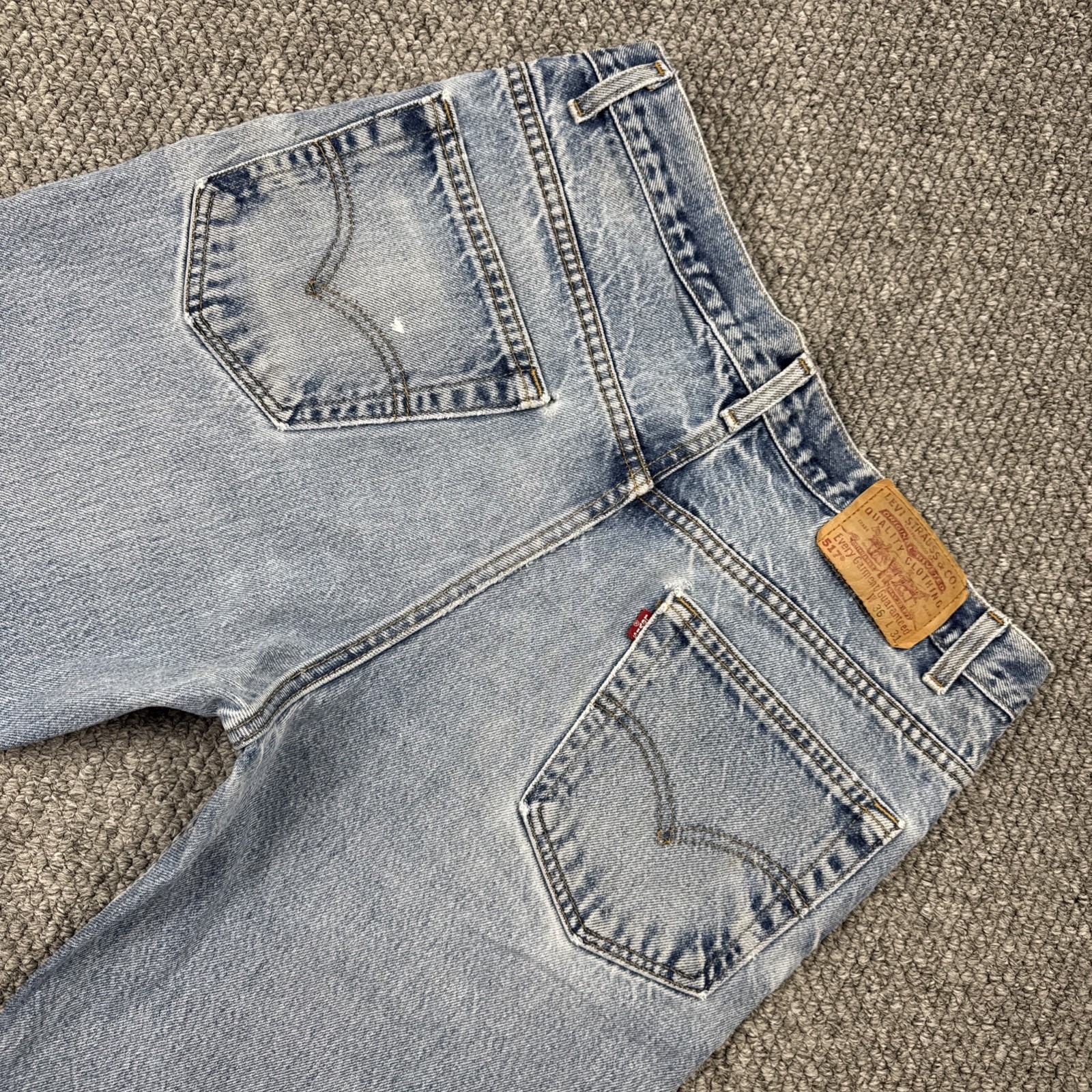 Vintage 80s Levi’s 517 Boot Cut Jeans Mens 36x31 Light Wash USA Grunge (34x29)