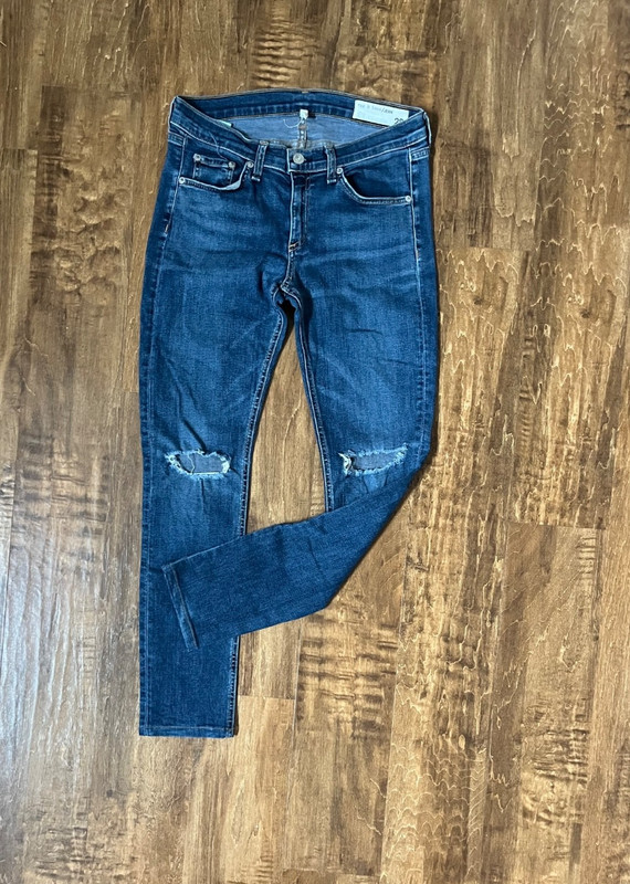 Rag & Bone distressed skinny jeans size 28