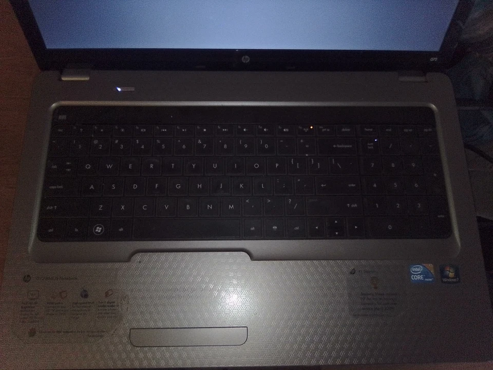 HP G72-B66US NOTEBOOK, Charger & battery ALL GENUINE HP BIOS PASSWORD LOCKED - Image 2 of 4