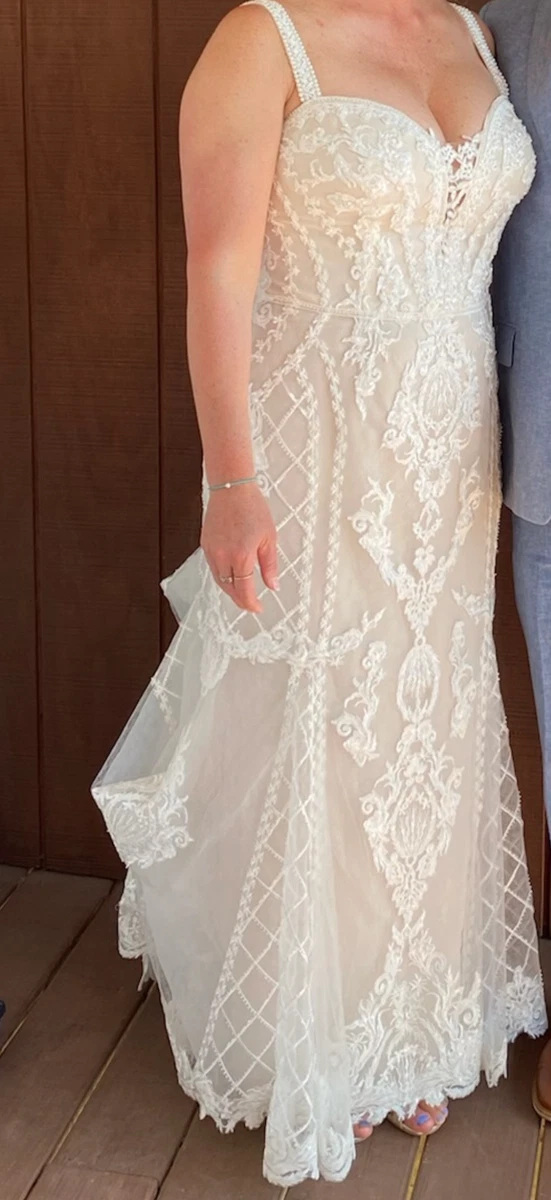 Oleg Cassini A-Line Sleeve Wedding Dresses for sale