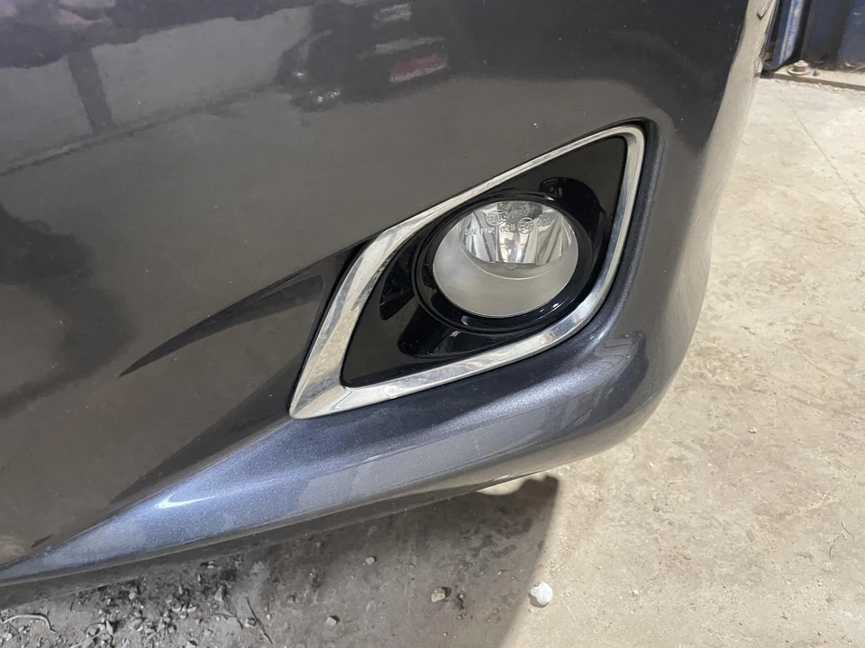 09 10 11 12 13 14 15 16 TOYOTA VENZA Fog/mark/park/turn Light/lamp Left Foto 2 de 3