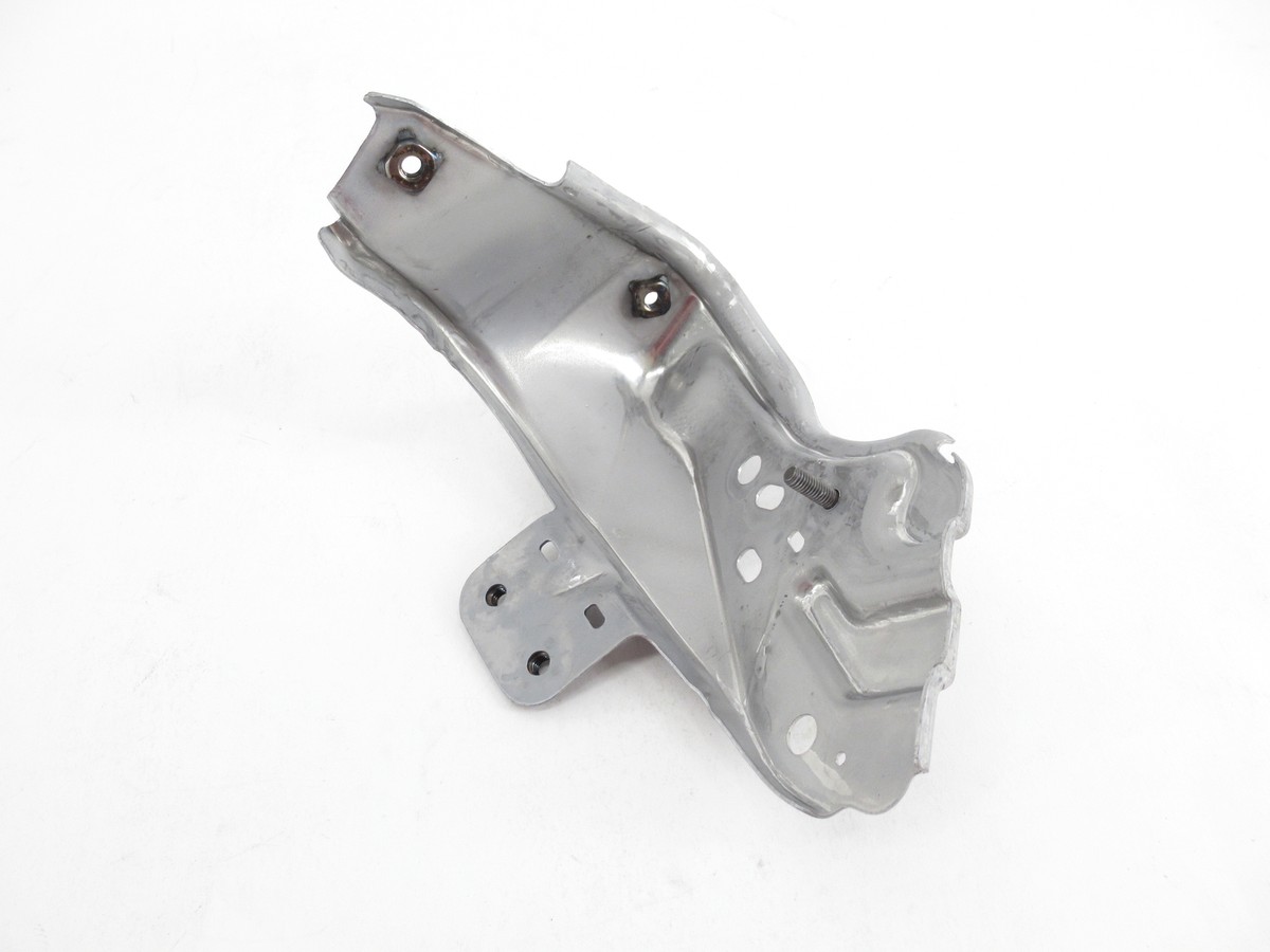 Genuine OEM Toyota 53813-0R010 Passenger Front Fender Extension