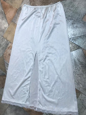 HENSON KICKERNICK VINTAGE HALF SLIP USA ANTRON NYLON SIZE SMALL LKNEW
