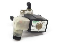 SMC Direct Operated 2-Port Solenoid Valve 1/4 FNPT Ports VX3344M