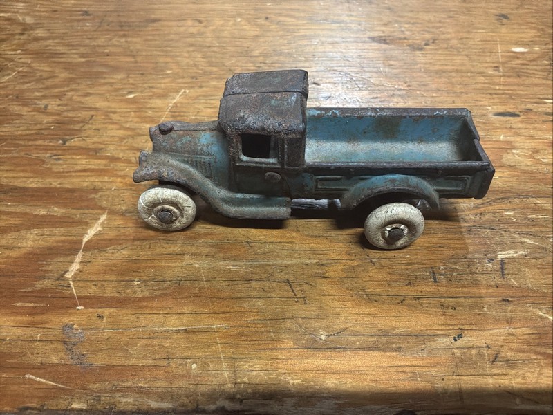 Vintage Arcade Model A Truck Cast Iron #214R Longbed