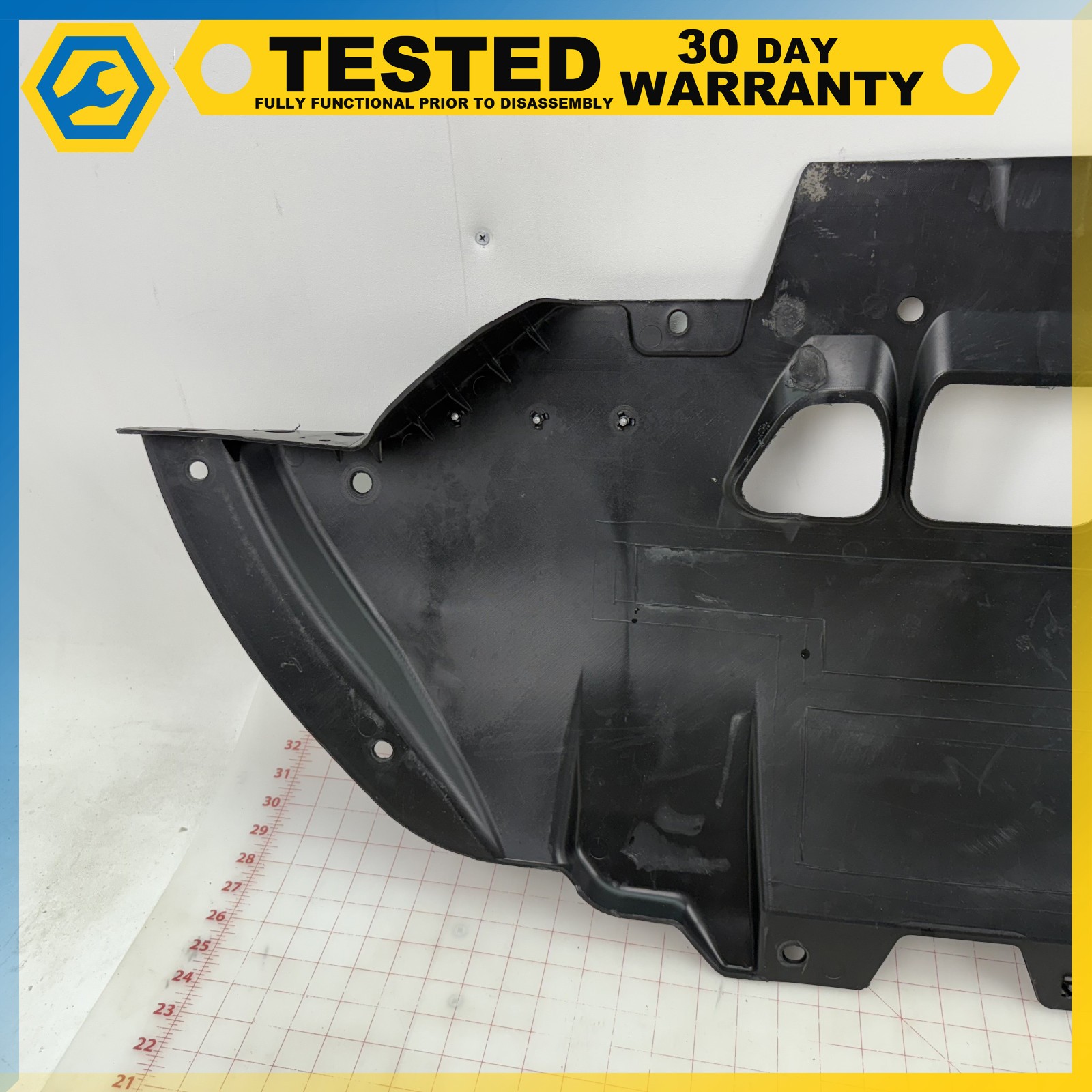 14-17 MASERATI GHIBLI FRONT UNDER BODY ENGINE SPLASH GUARD SHIELD OEM