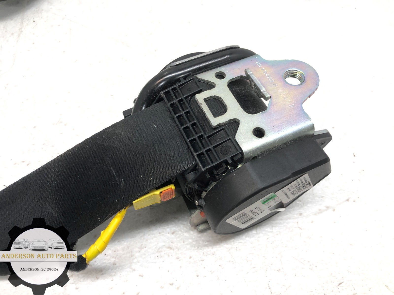 2014-2020 MASERATI QUATTROPORTE RIGHT PASSENGER FRONT SEAT BELT RETRACTOR OEM