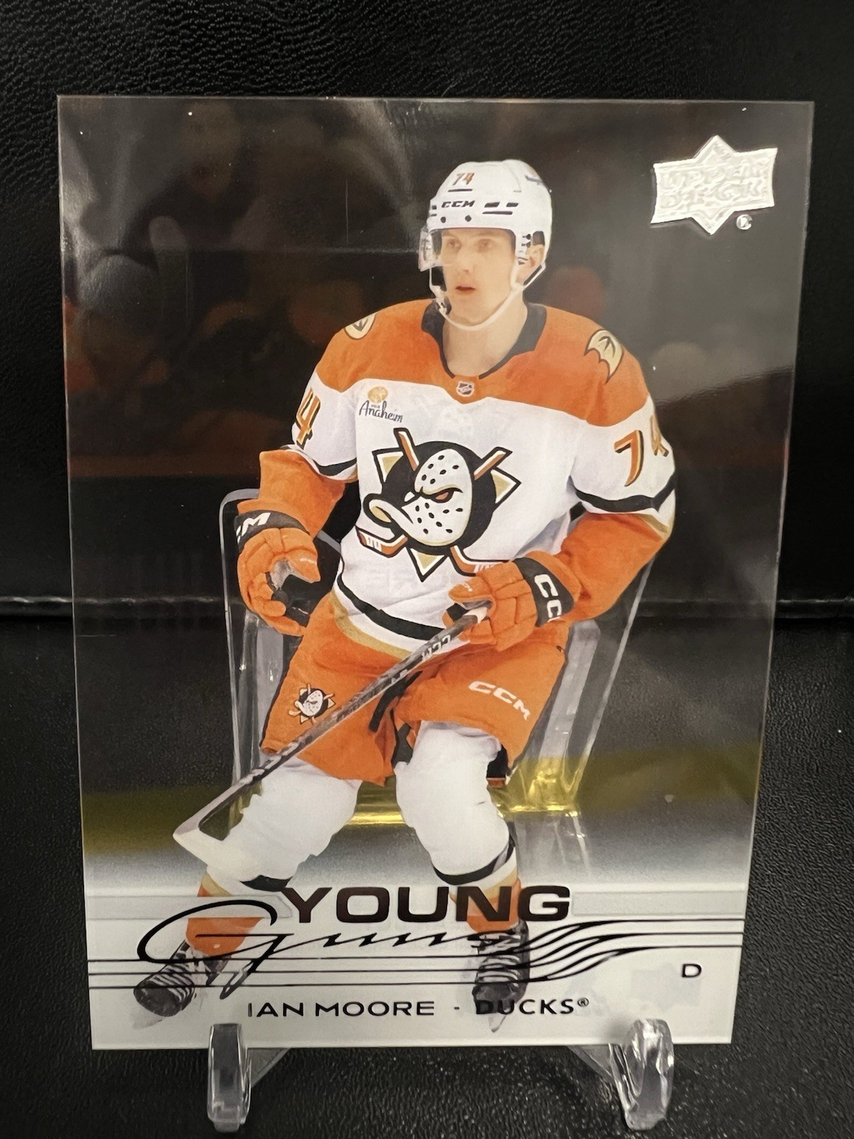 Ian Moore 2025-26 Upper Deck Series 1 Clear Cut Young Guns #232 Ducks RC